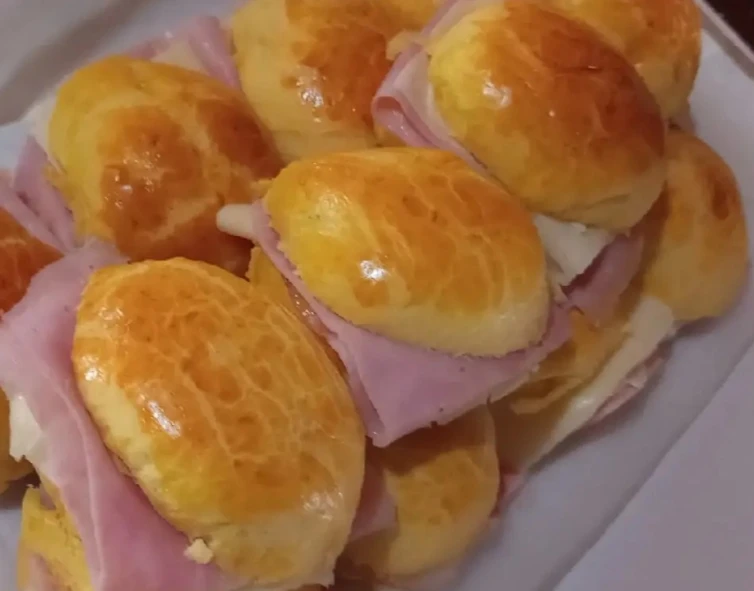Pancito con Jamón y Queso's foto | Grupo" Todo Buffet |  BizneCubano